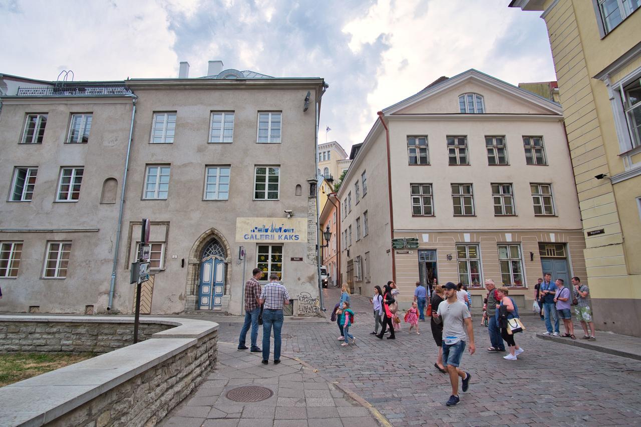 Dream Stay - Old Town Church View Apartment With Sauna Tallinn Extérieur photo